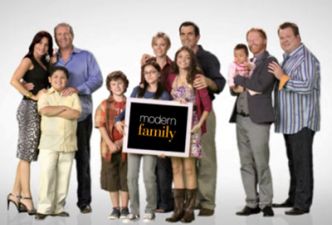 Read Modern Family Review